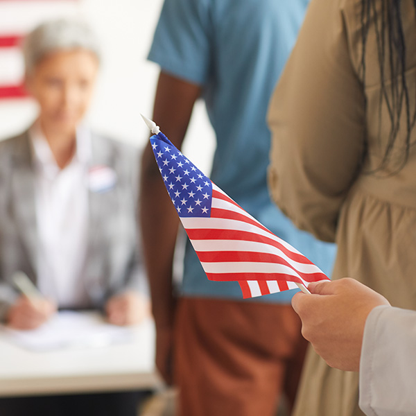 Đối tượng có thể bị yêu cầu thu phí khi xin visa du lịch Mỹ