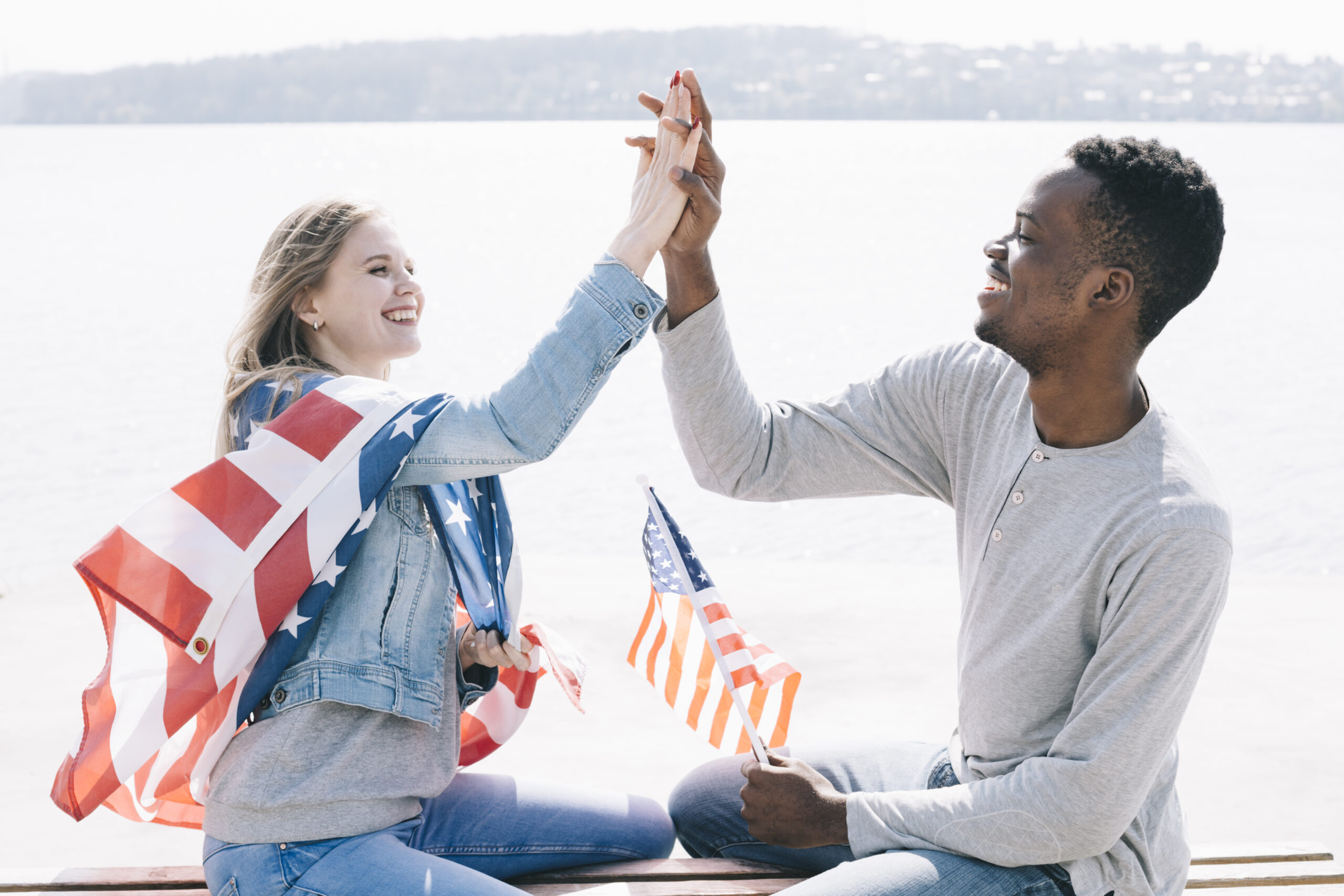 Cách chứng minh hôn nhân thật khi nộp đơn xin thẻ xanh diện kết hôn?