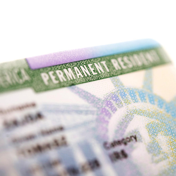 Chi phí định cư Mỹ khác nhau như thế nào - Thẻ xanh Mỹ bao nhiêu tiền theo từng diện