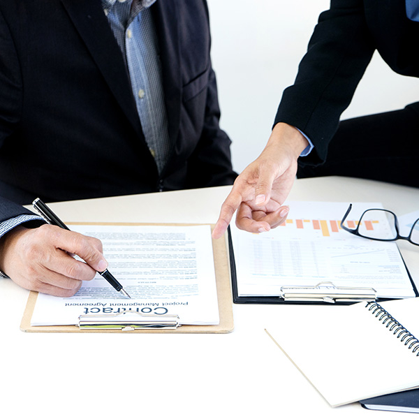 Visa H-1B là gì – Chia sẻ từ First Consulting Group