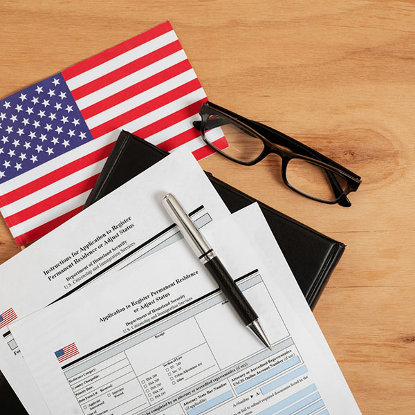 Quy Định Chụp Ảnh Visa Mỹ Chuẩn USCIS: Kích Thước, Trang Phục, Nền