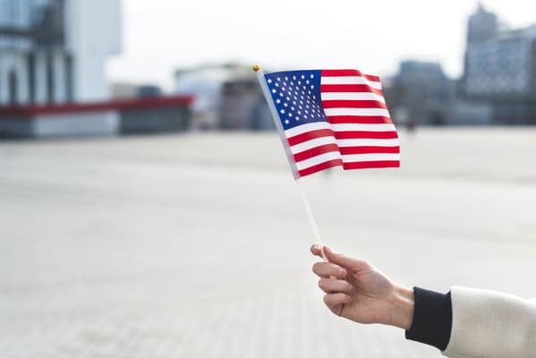 CEAC Áp Dụng Cho Visa Nào? Phân Biệt Định Cư & Không Định Cư