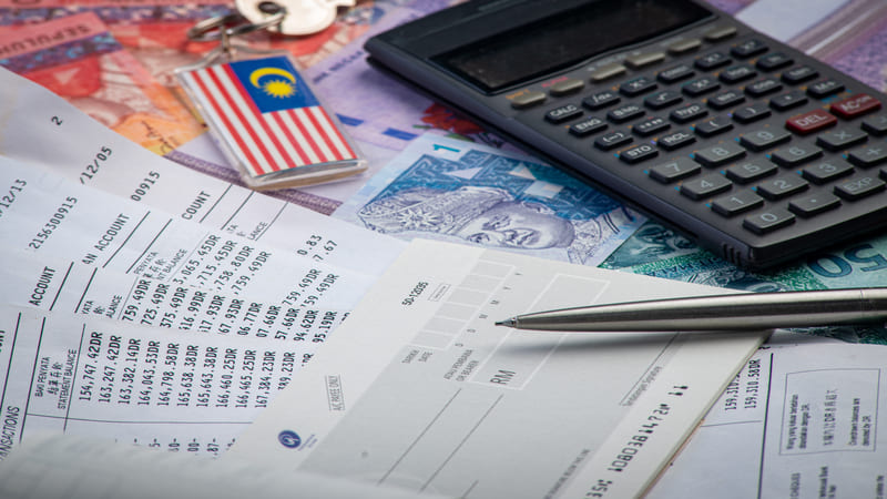 Chi phí và thời gian xử lý hồ sơ định cư Mỹ phụ thuộc vào từng diện visa và quốc gia của đương đơn.