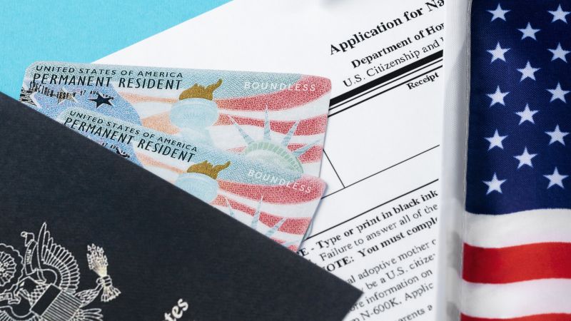 Nhận thẻ xanh vĩnh viễn khi xét duyệt theo diện EB-2 - First Consulting Group