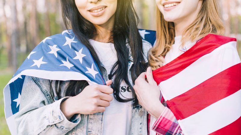 Thẻ xanh có thể bảo lãnh anh chị em sang Mỹ được không – First Consulting Group