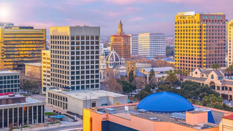 Giờ San Jose Ảnh Hưởng Đến Cuộc Sống Của Người Việt Như Nào?