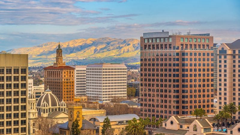 Sự chênh lệch giữa giờ San Jose và giờ Việt Nam