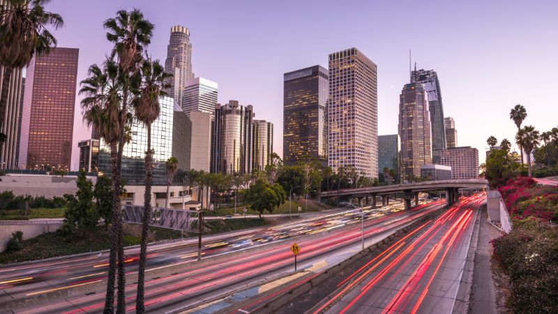Los Angeles ở nước Mỹ và thuộc bang California