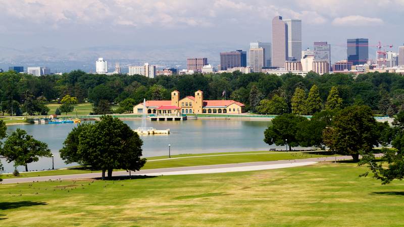 Hiểu giờ ở Denver giúp ứng dụng thực tế