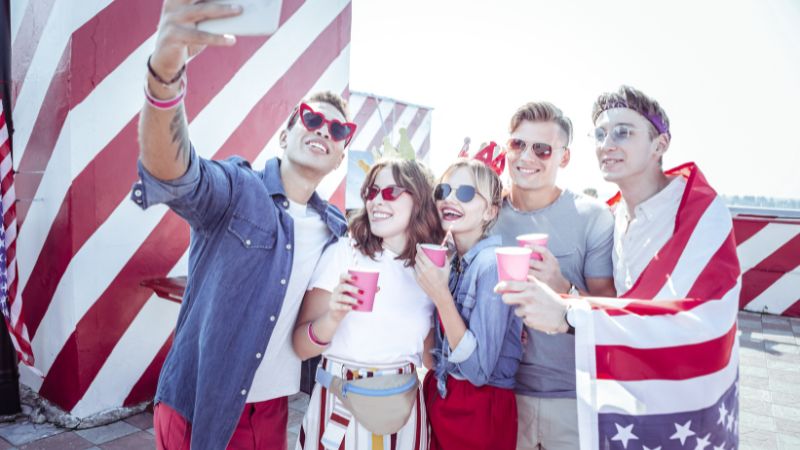 văn hóa Mỹ - First Consulting Group