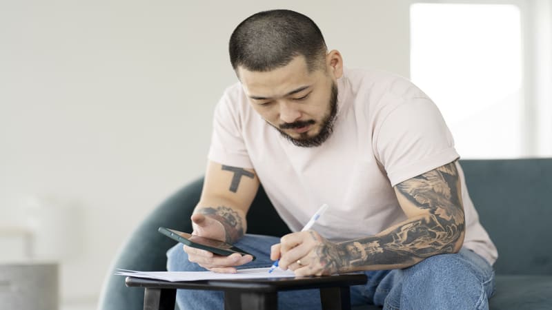 Hình xăm chỉ trở thành vấn đề khi liên quan đến yếu tố pháp lý hoặc không thể giải thích rõ ràng. 